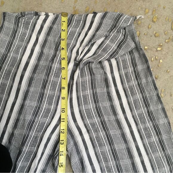 L Space Revolve Striped Wide Leg Cropped Tie Waist Lana Pant Cover Up Gray SP - Picture 11 of 14